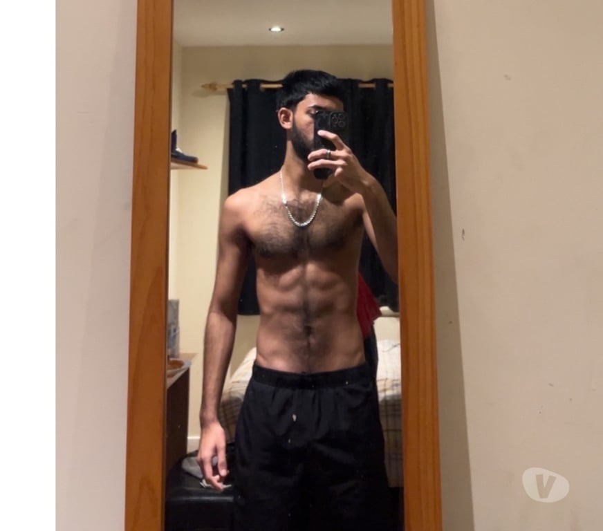 Escorts Nottinghamshire Nottingham - Photos for New boy in town for females only