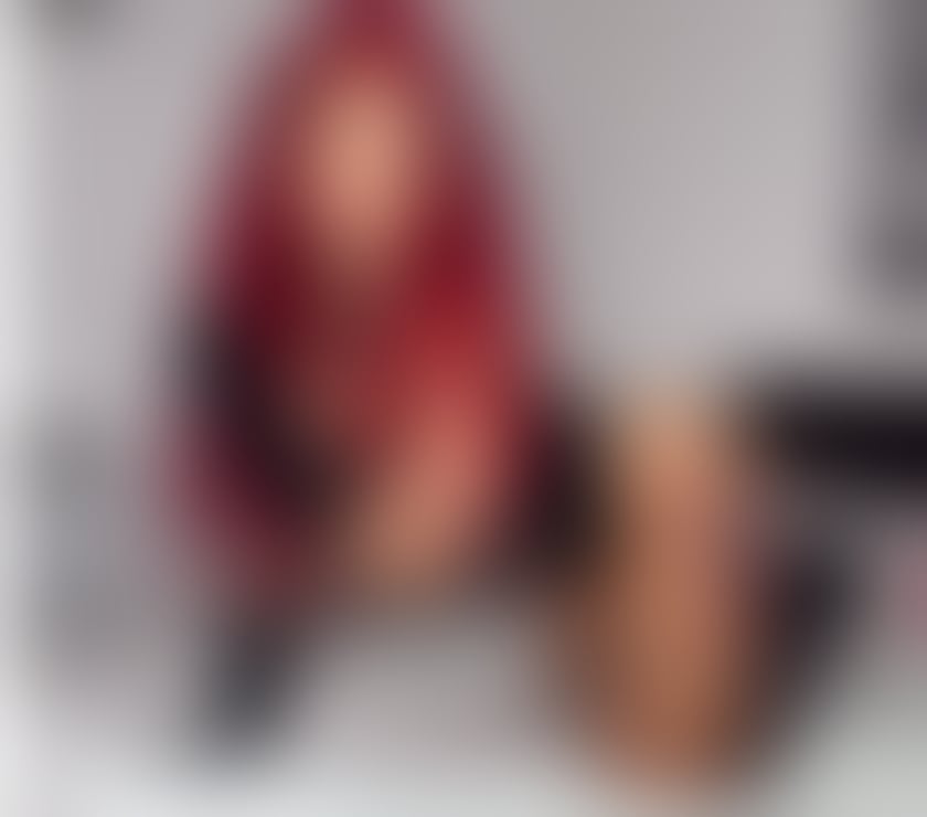 Trans Escorts Aberdeen Aberdeen Airport - Aberdeen - Photos for Raven sexy in the town