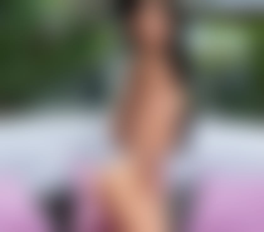  Escorts Reading Town Centre Reading - Photos for NEW ❤️ HOT IRISS 😈 toys 🤤 1 WEEK IN YOUR TWN