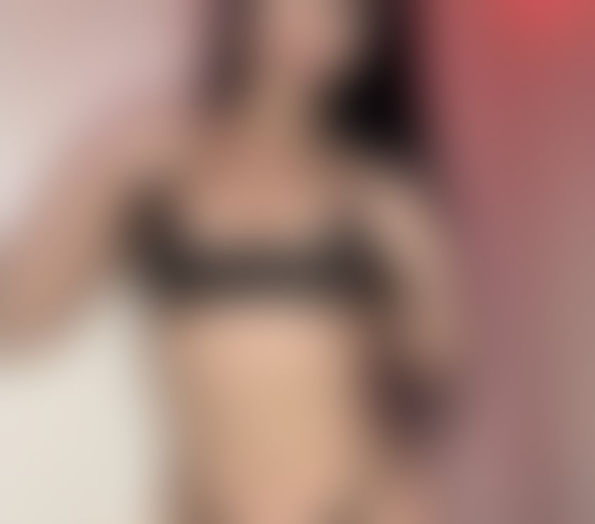 Escorts and Massages Leicester City Centre Leicester - Photos for 👸Julia👸now in Leicester🥳 PARTY GIRL🥳