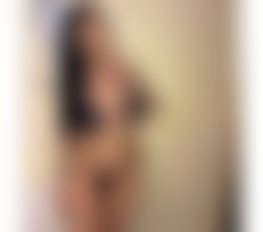  Escorts & Erotic Massage Manchester City Centre Manchester - Photos for VIP ESCORT 🥂BEST SERVICES 💦 INCALL & OUTCALL