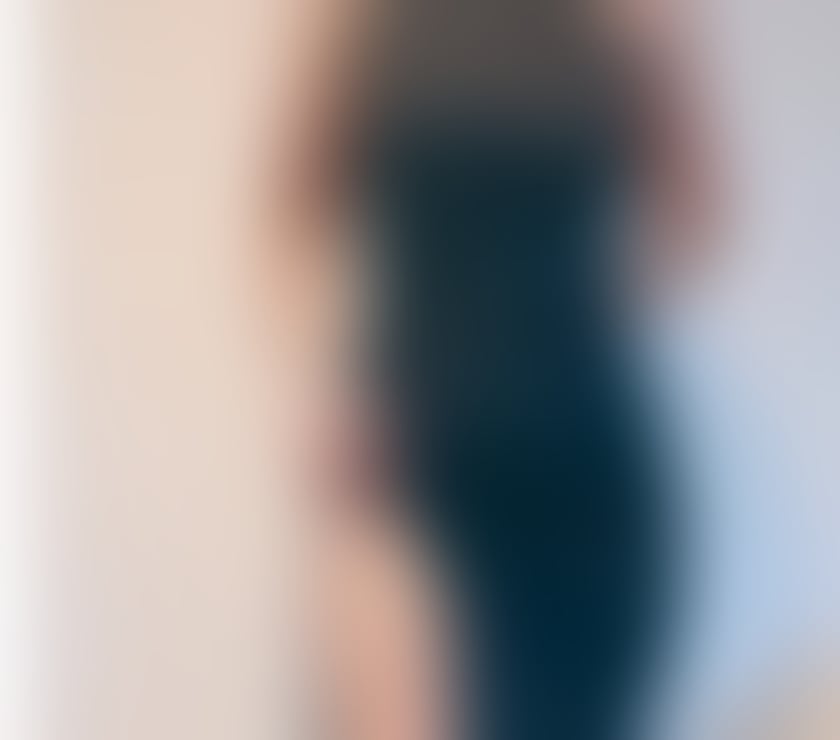 💕English Slim Leggy Escort Late Night Party Girl