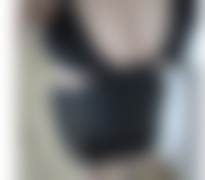 Escorts West Yorkshire Leeds - Photos for new to your area my name is Maya. I travel and party