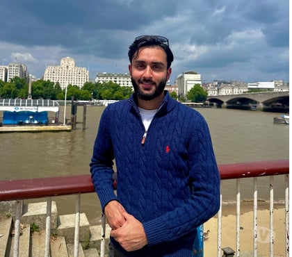 Escorts and Massages Barking Barking and Dagenham - Photos for 07960512698 Male companion for hire