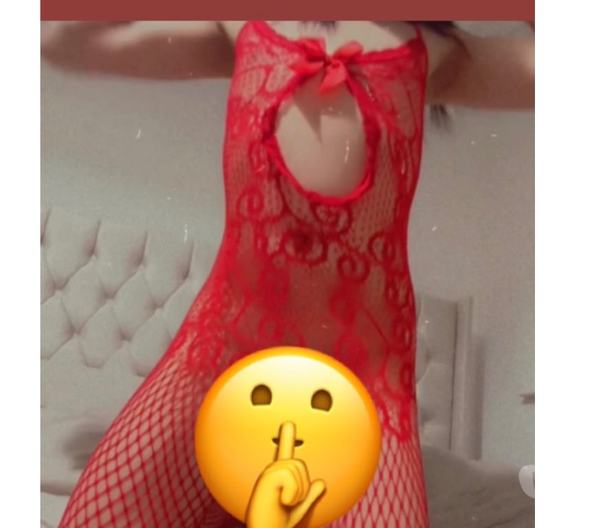 Trans Escorts West Midlands Birmingham - Photos for 💎 PRETTY DRESSED BOTTOM & A LITTLE TOO TEMPTING 💎