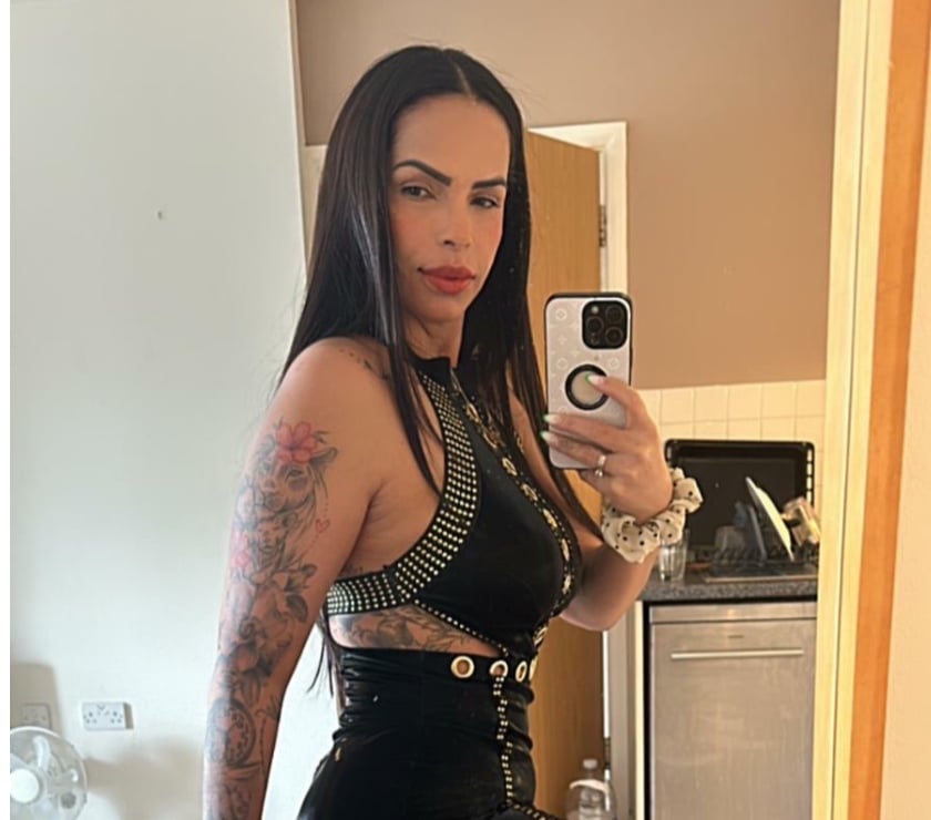 Escorts Bedfordshire Bedford - Photos for Leona amazing !! Few days !!! Real GFE!! No rush