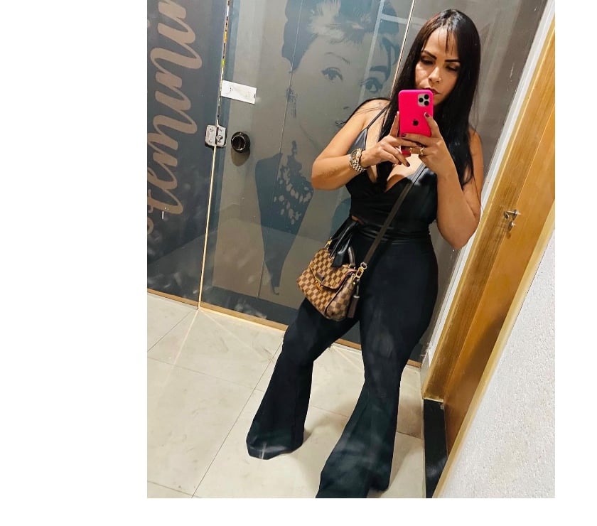 Escorts Bedfordshire Bedford - Photos for Leona amazing !! Few days !!! Real GFE!! No rush