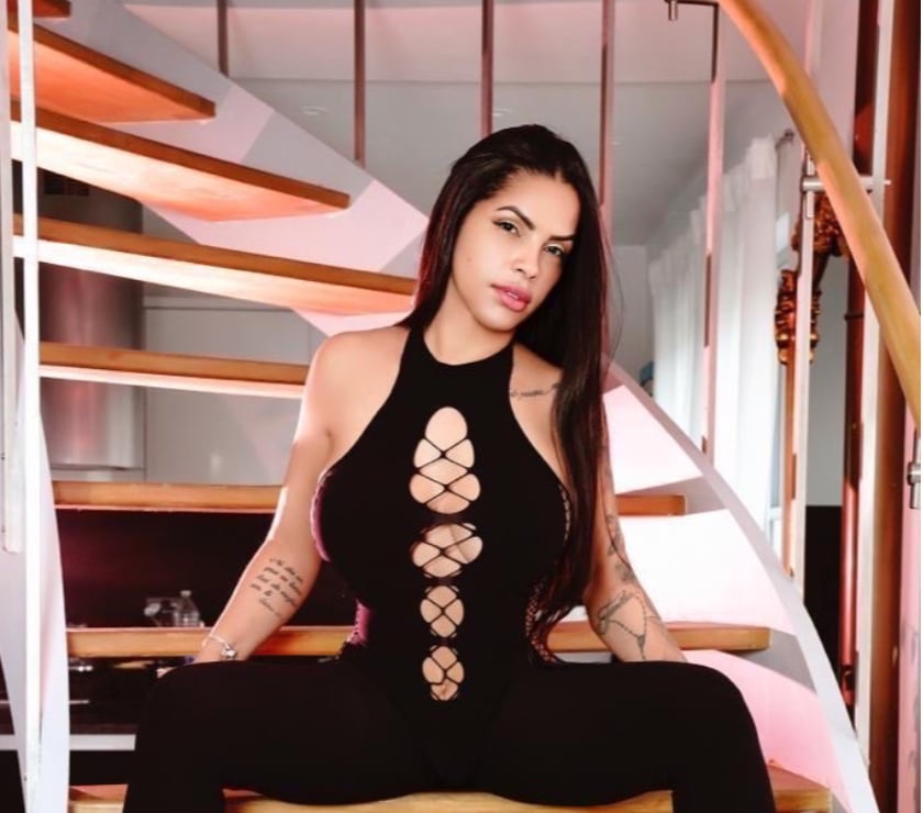 Escorts Bedfordshire Bedford - Photos for Leona amazing !! Few days !!! Real GFE!! No rush