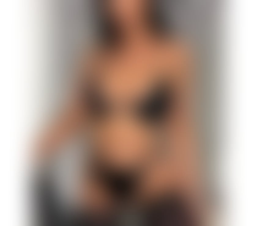 Escorts East London East India - East London - Photos for British🇬🇧Chanel blu💋 independent • luxury escort