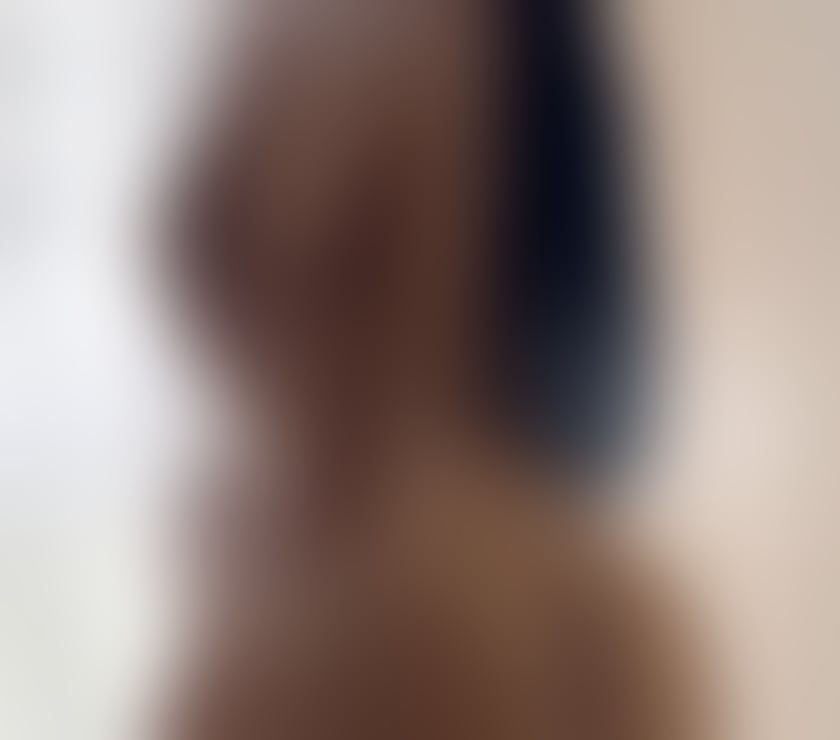 Escorts South East London Woolwich - South East London - Photos for BRUNAXX Big butt Big natural breasts Tanned body👙🍑🫦