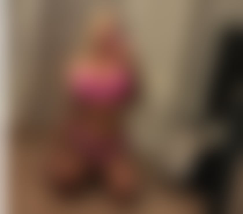 images_alt_text Mila - Seductive Chech blonde 💋07496979246