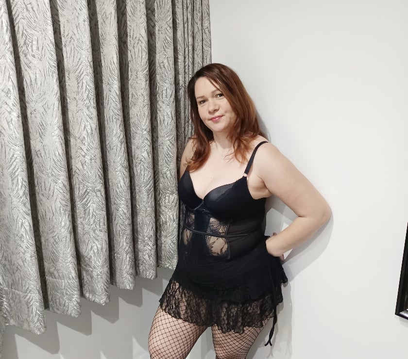  Escorts Belfast City Centre (South) Belfast - Photos for Hi guys, I'm Sara,