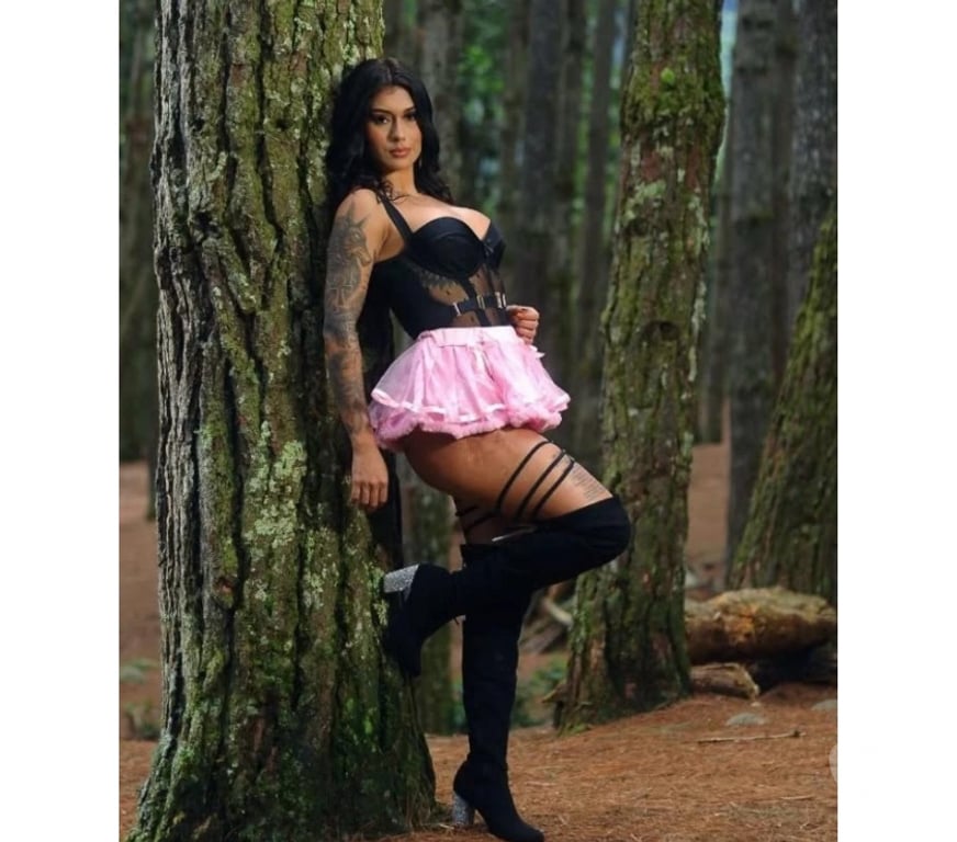 Escorts South East London Bermondsey - South East London - Photos for HOT BRUNETTE🔥JUICY BODY🍑BEST SERVICES🔥