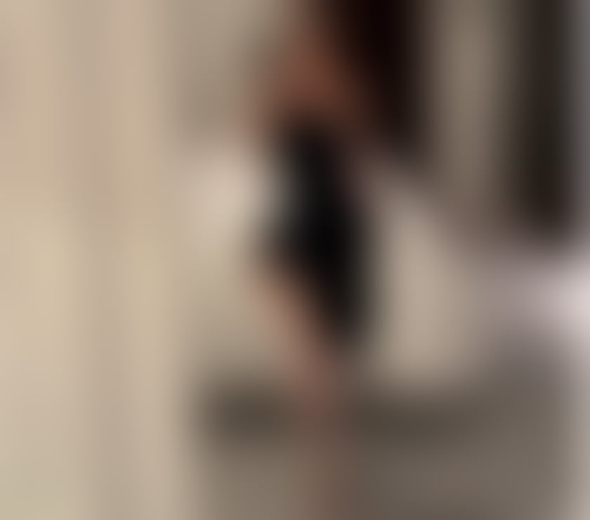 Escorts East London Aldgate East - East London - Photos for Premium Massage Experience | OUTCALL📞