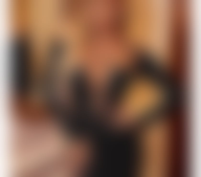 Photos for Exclusive Time Call Me