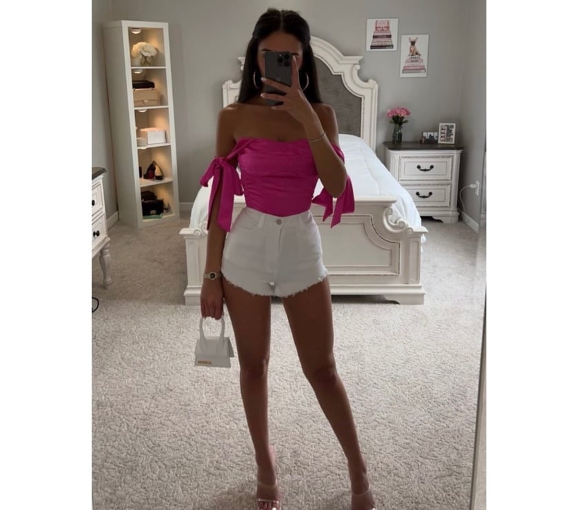 Photos for Hot girl xx outcall