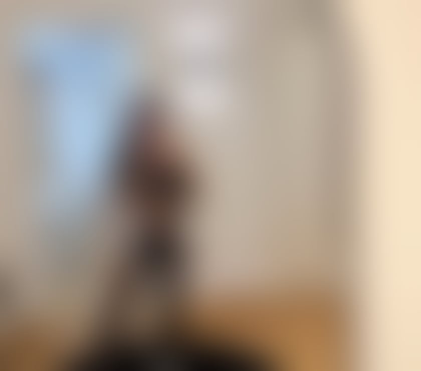 Escorts East London Canary Wharf - East London - Photos for Hot new girl M xx call me x x xxxxx