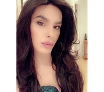 Louise, Stuning Tgirl available in London