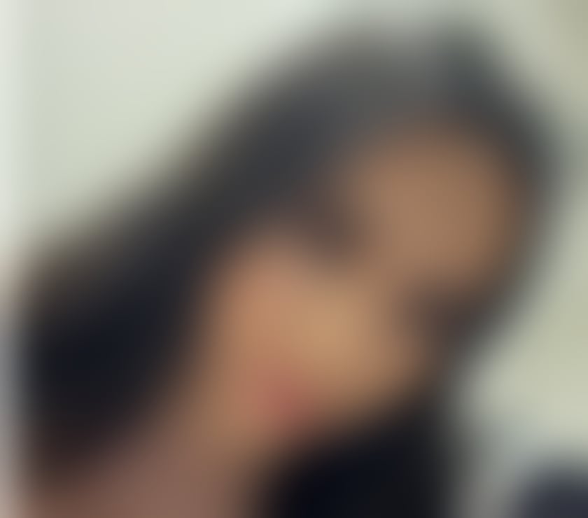 Trans Girl – Bottom – West London, Real Photos