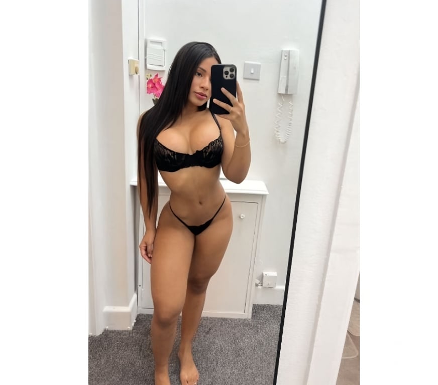 Escorts Glasgow Glasgow City Centre - Glasgow - Photos for 💦VERY NAUGHTY🍭BEST SERVICES🔥STUNNING HOT🇧🇷