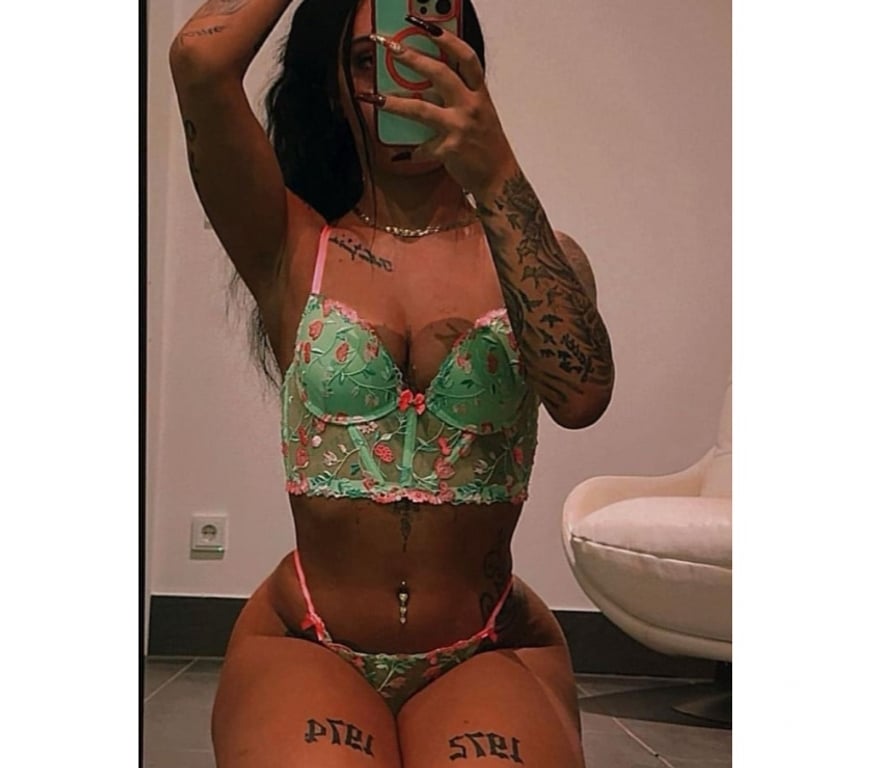 Escorts Kent Ashford - Photos for 🥰Alexa new in the town😍call me😘