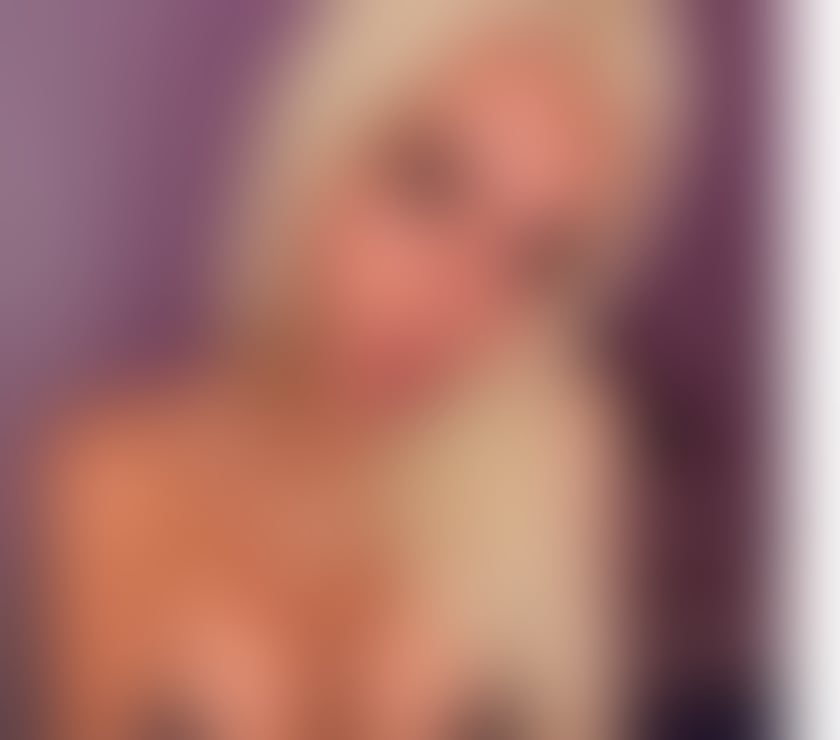 Escorts and Massages Bristol City Centre Bristol - Photos for WELSH BLONDE BARBIE