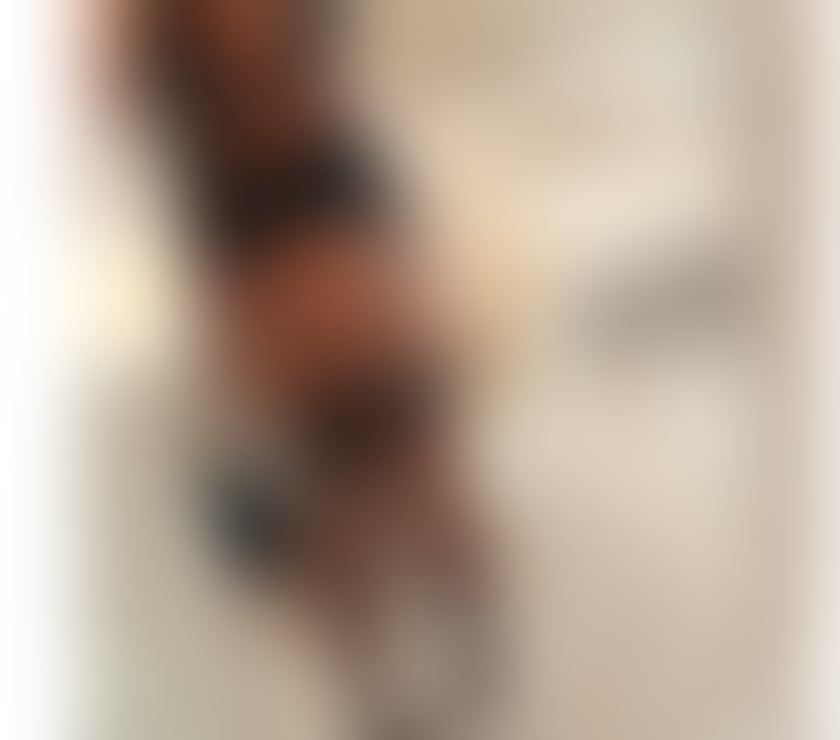 ANNASTASIA PARTY GIRL