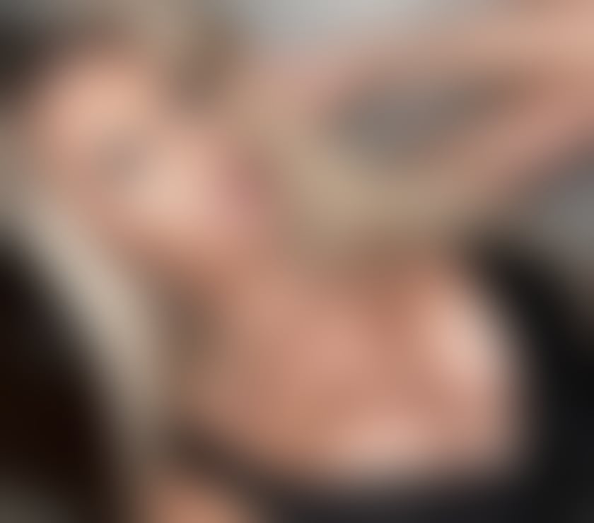 Escorts and Massages Three Bridges Crawley - Photos for 💋💋💋 FULL PARTY🤗👅👅 No rush