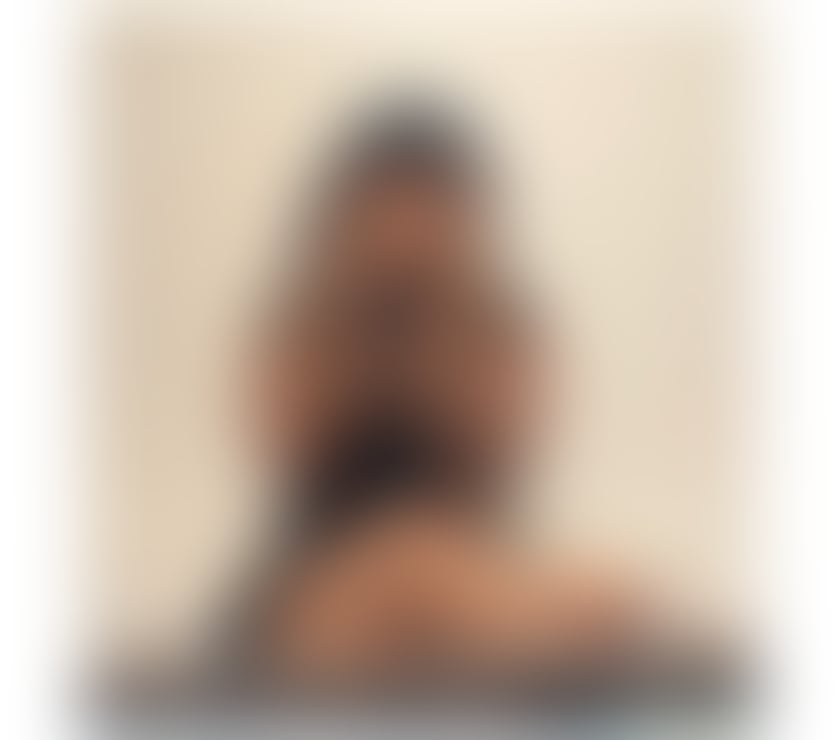 Soniya Indian girl new in town