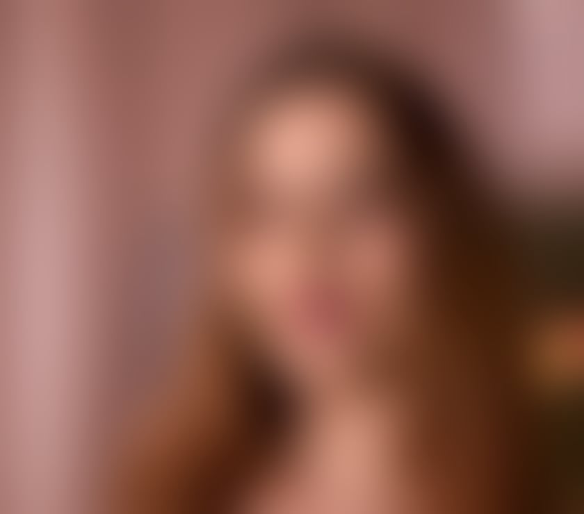 Adult Entertainment Central London London Bridge Station - Central London - Photos for Hot Milfy Red Head ONLINE