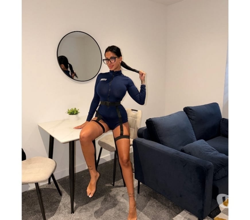 Escorts Kent Medway - Kent - Photos for New girl best services party girl today I'm arrive Anna
