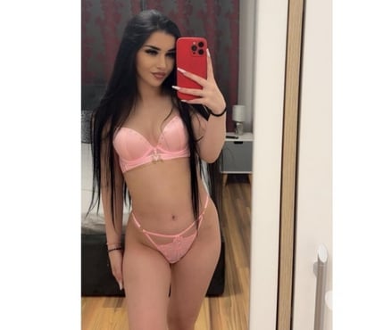  Escorts & Erotic Massage Gillingham Medway - Kent - Photos for BEST PARTY GIRL Valentin