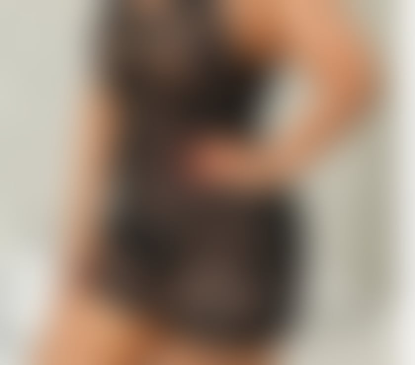 Escorts Taunton Somerset - Photos for NEW PAMELA. Covering Taunton and all of Somerset OUT CALLS