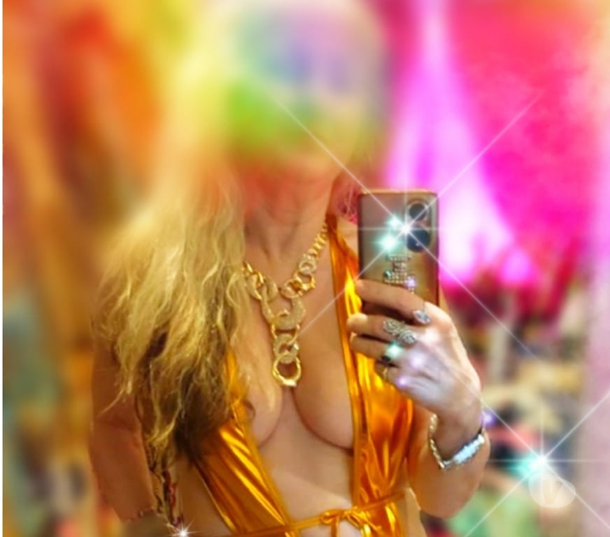 Escorts Dorset Bournemouth, Christchurch and Poole - Photos for MATURE EXPERIENCED & FUN WILL BLOW UR SOX OFF!! MON-FRI