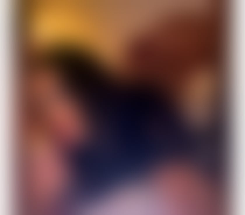 Photos for Hello darlin I’m just for outcall party girl 🤗❤️