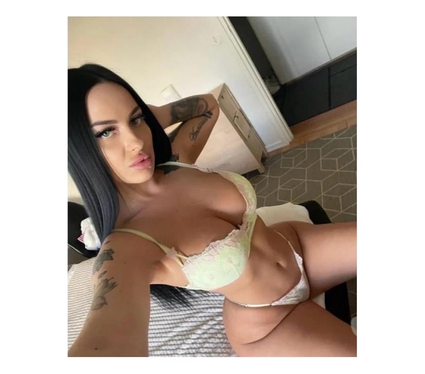 Escorts Essex Colchester - Photos for 🔥Amazing MAYA new in Colchester💥 💯Party🍷