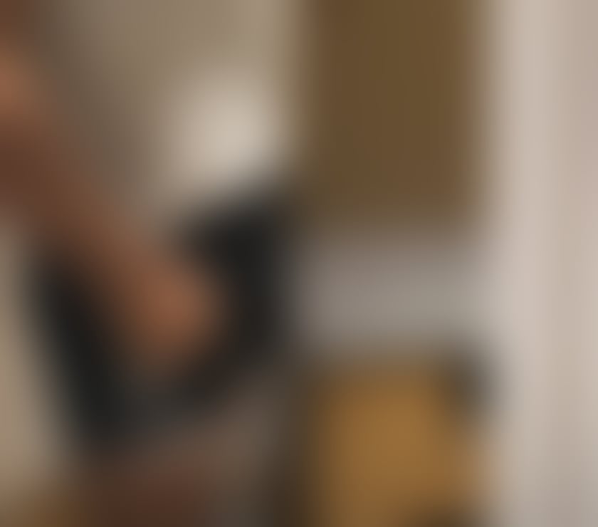 Escorts Bedfordshire Luton - Photos for Leonardo discreet boy 🔥 size 9 inch 🍆 🔥 party 🎉