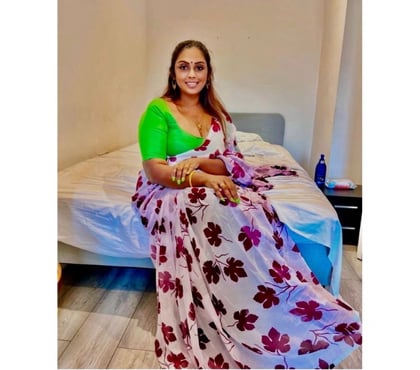 Escorts and Massages Barking Station East London - Photos for MEENA SOUTH INDIAN TAMIL NADU GIRL NEW IN BARKING 🇮🇳