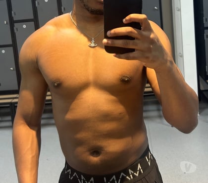 Escorts Sheffield Sheffield - Photos for Hung Black Male