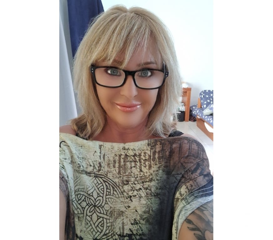 Adult Entertainment Central London London Bridge Station - Central London - Photos for PETITE CURVY MILF. BIG E CUP 🍒 🔥