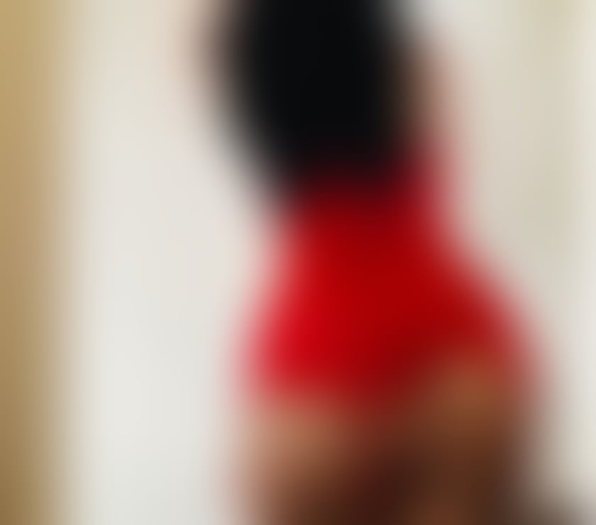 Escorts North West London Harrow on the Hill - North West London - Photos for Petit big ass🍑🫦Erika! New in town!💦❤️🩷