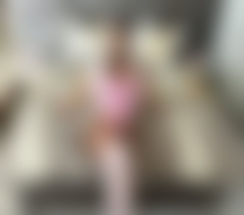  Escorts & Erotic Massage Belfast City Centre (South) Belfast - Photos for ☎️💎💣RENATA OUTCAL OUTCAL PARTY GIRL SEXY☎️💎