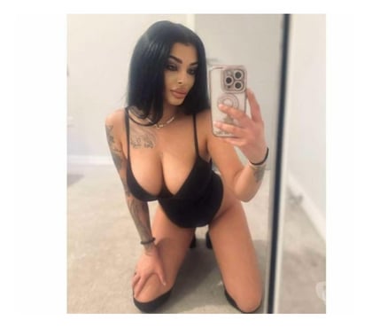 Escorts and Massages Manningham Bradford - Photos for 🔝Best service party girl 🍾real pic kiss💋