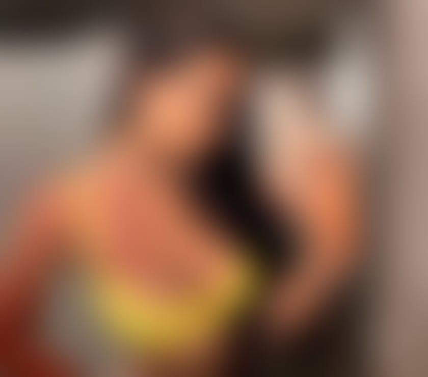 Escorts East London Havering - Photos for Bianca 🦋🧁best owo💦party girl 🎉