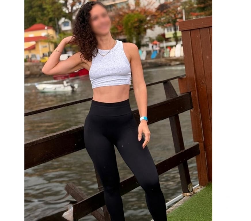 Escorts Edinburgh Edinburgh Old Town - Edinburgh - Photos for CUTEST Petite Anitta