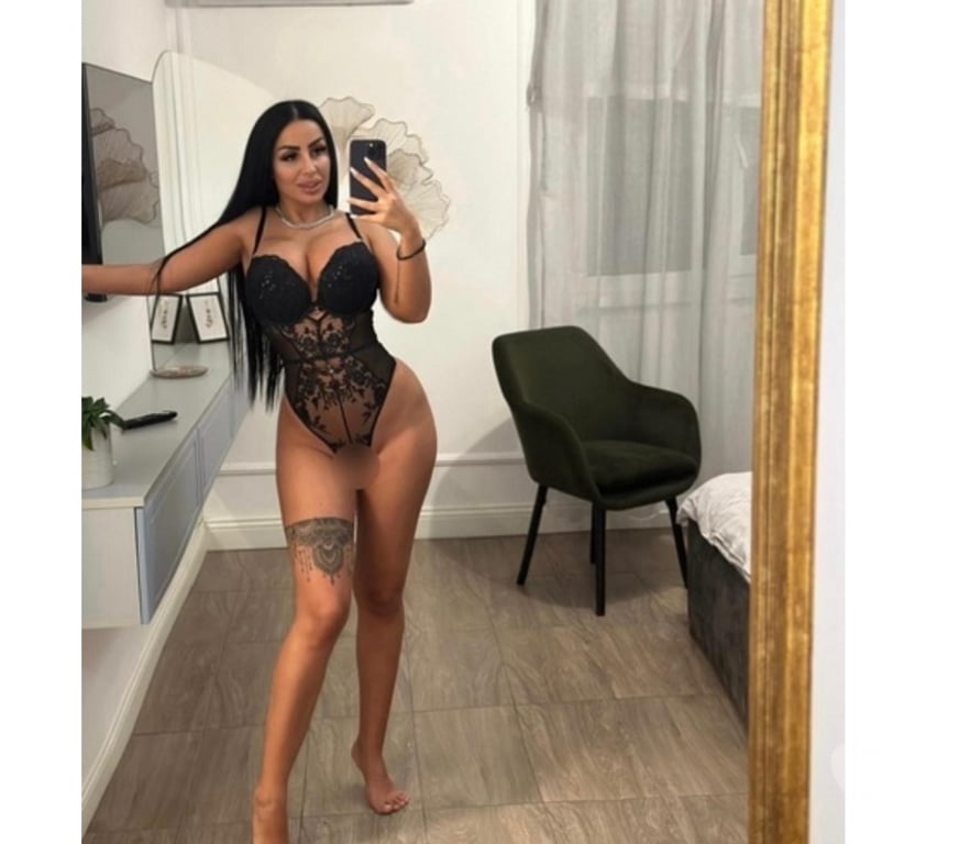 Escorts Hampshire Basingstoke and Deane - Photos for Luxury New Escort🤎Outcalls💣