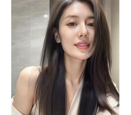  Escorts Prenton Wirral - Photos for ✨ Elegant Companion · Confidential & Caring ✨