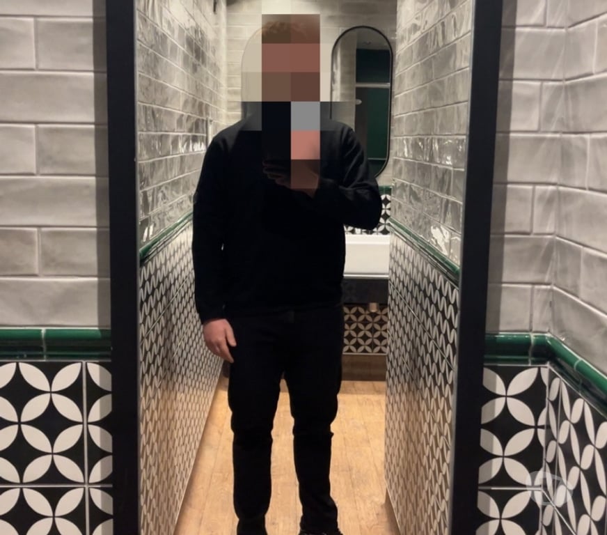 Escorts West Yorkshire Leeds - Photos for Young lad ready to make your fantasies come true