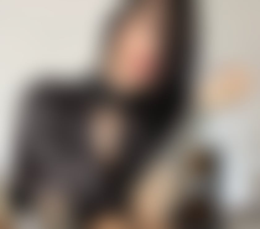 🌹 Elegant Brunette Escort 🌹