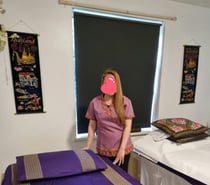 Nikki best thai massage new Leic waiting
